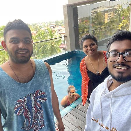 Penton45 - Luxury Penthouse Apartment Negombo Exterior photo