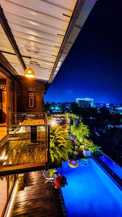 Penton45 - Luxury Penthouse Apartment Negombo Exterior photo