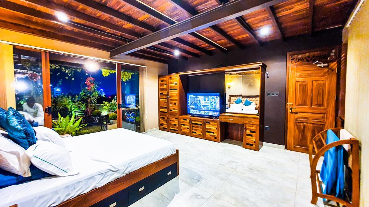 Penton45 - Luxury Penthouse Apartment Negombo Exterior photo